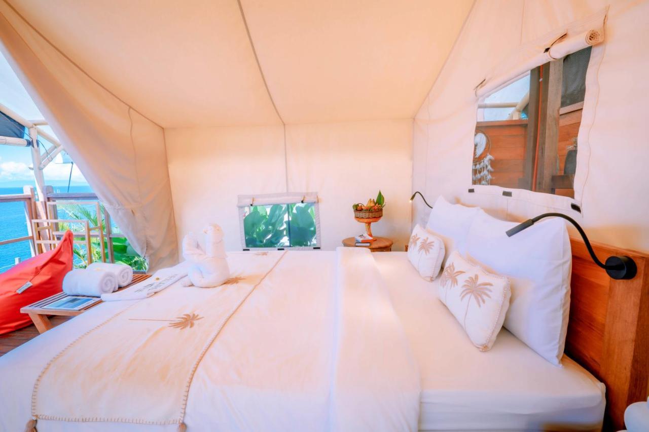 ホテル Bali Cliff Glamping Seraya エクステリア 写真