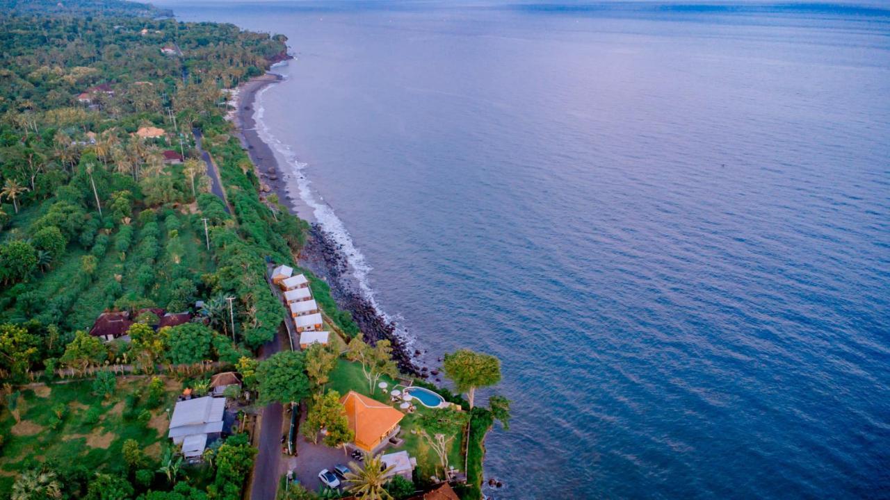 ホテル Bali Cliff Glamping Seraya エクステリア 写真