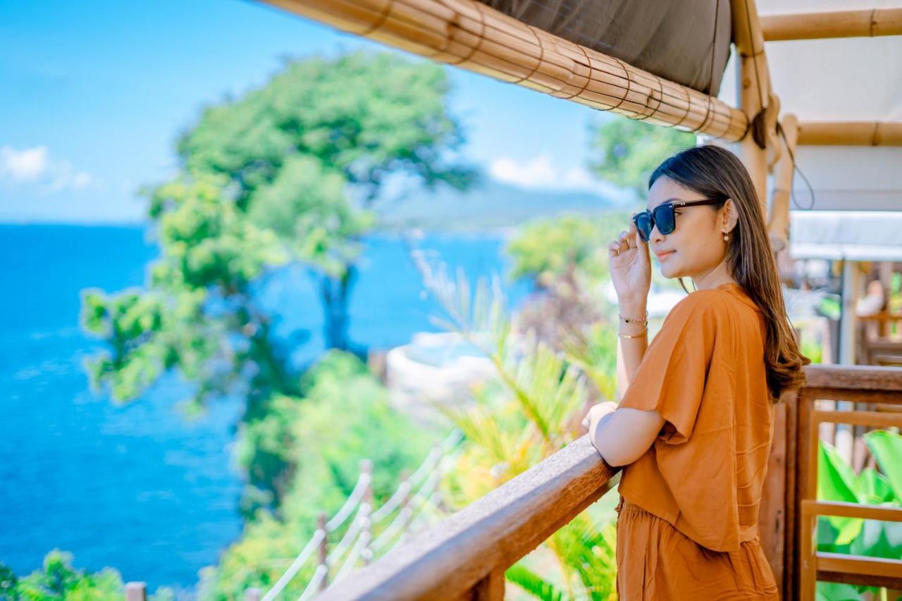 ホテル Bali Cliff Glamping Seraya エクステリア 写真