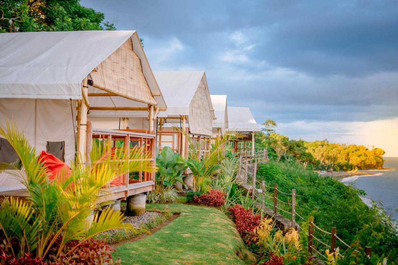 ホテル Bali Cliff Glamping Seraya エクステリア 写真