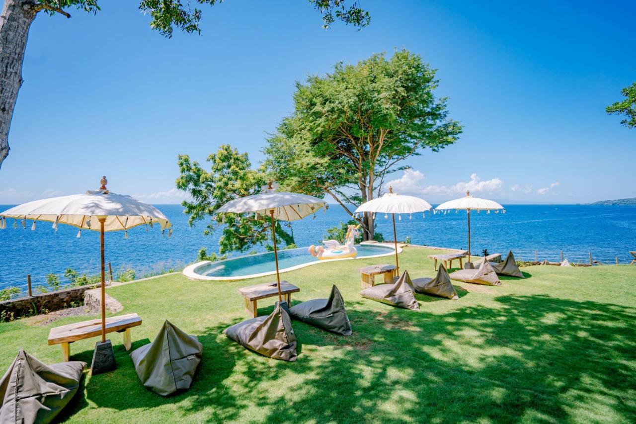 ホテル Bali Cliff Glamping Seraya エクステリア 写真