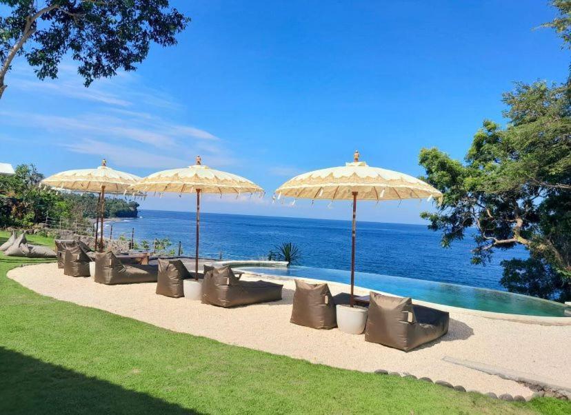 ホテル Bali Cliff Glamping Seraya エクステリア 写真
