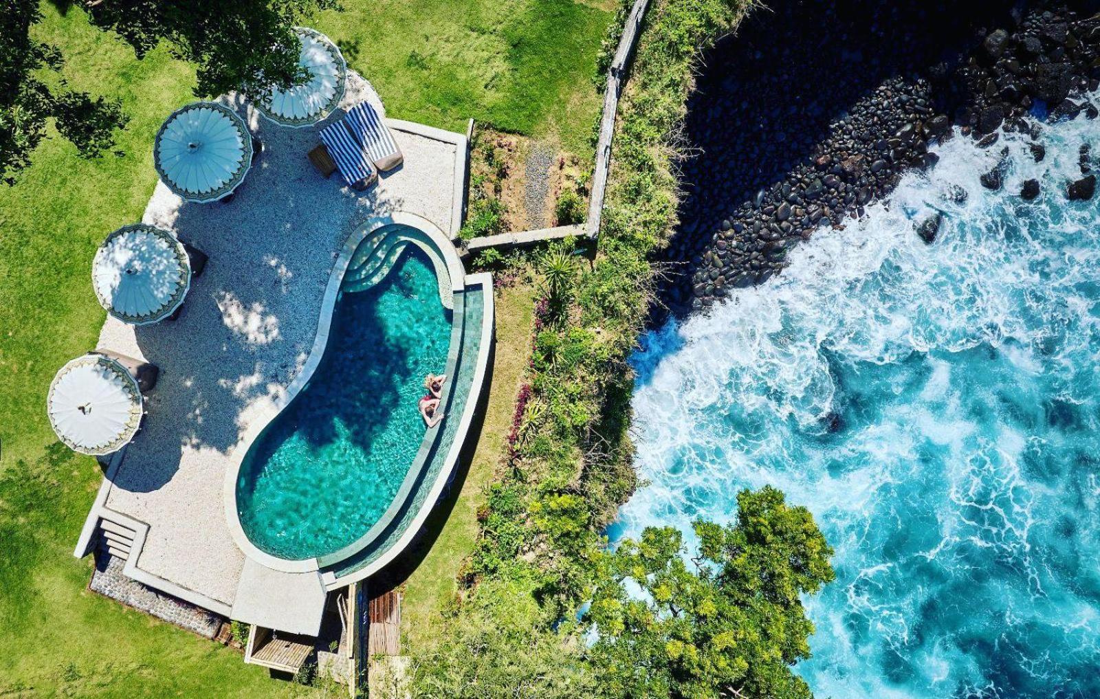 ホテル Bali Cliff Glamping Seraya エクステリア 写真