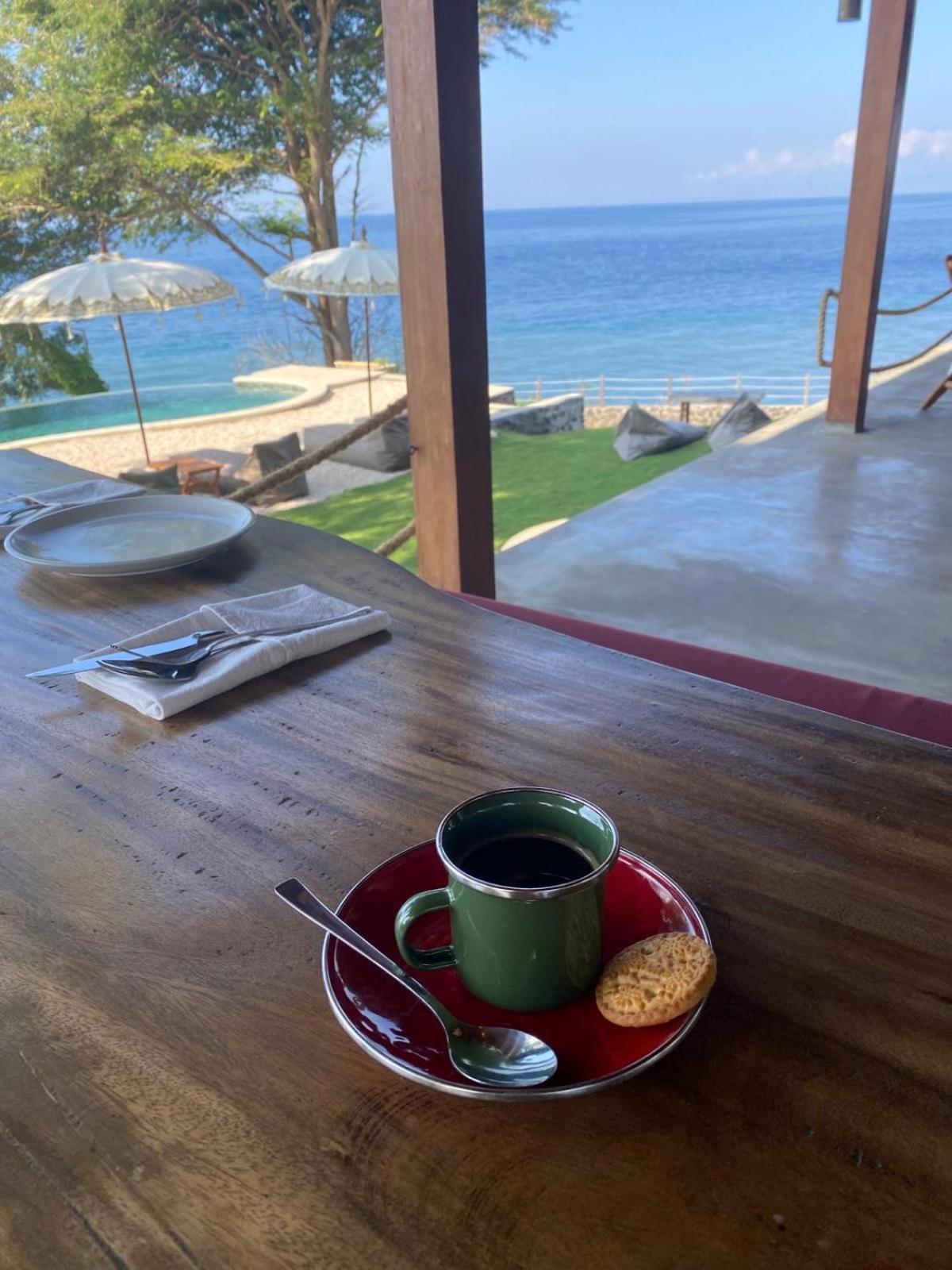 ホテル Bali Cliff Glamping Seraya エクステリア 写真