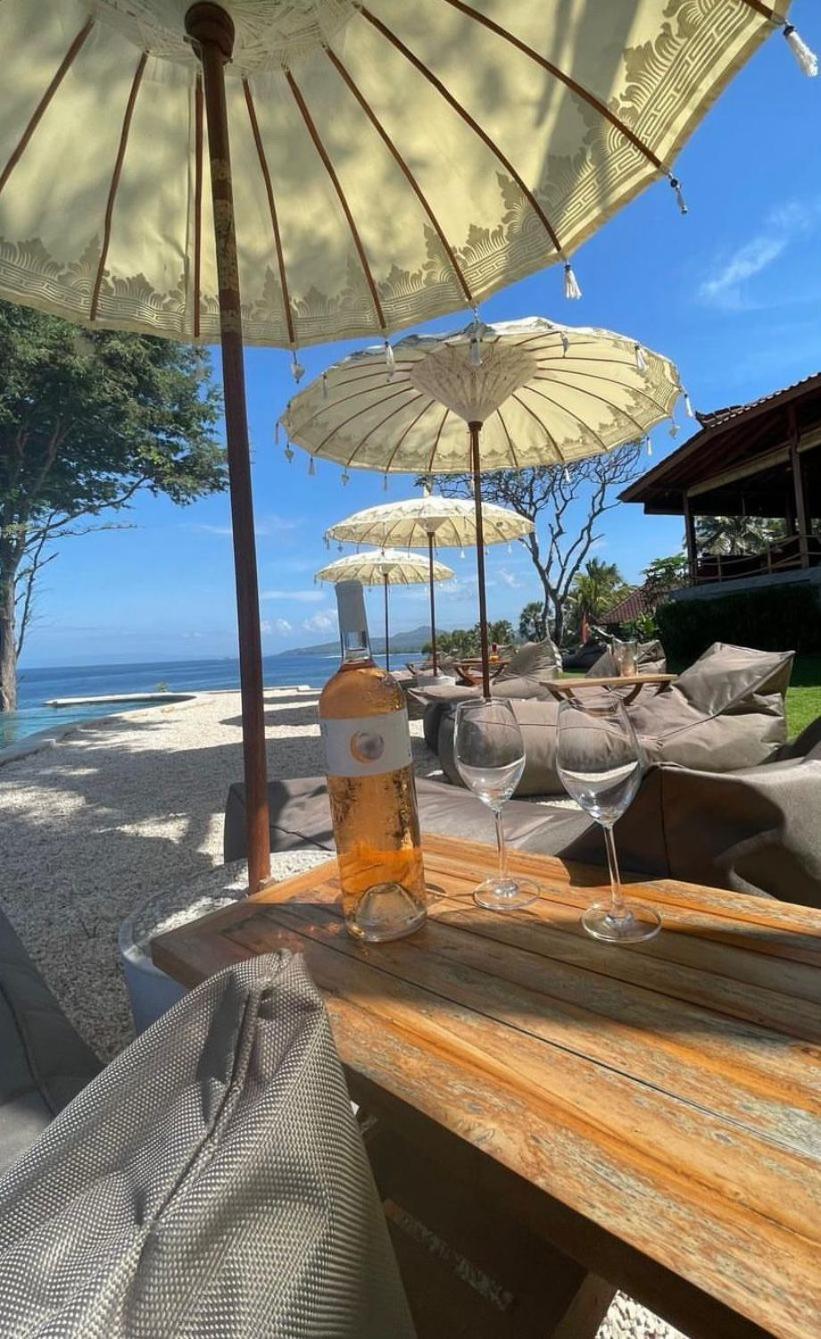 ホテル Bali Cliff Glamping Seraya エクステリア 写真