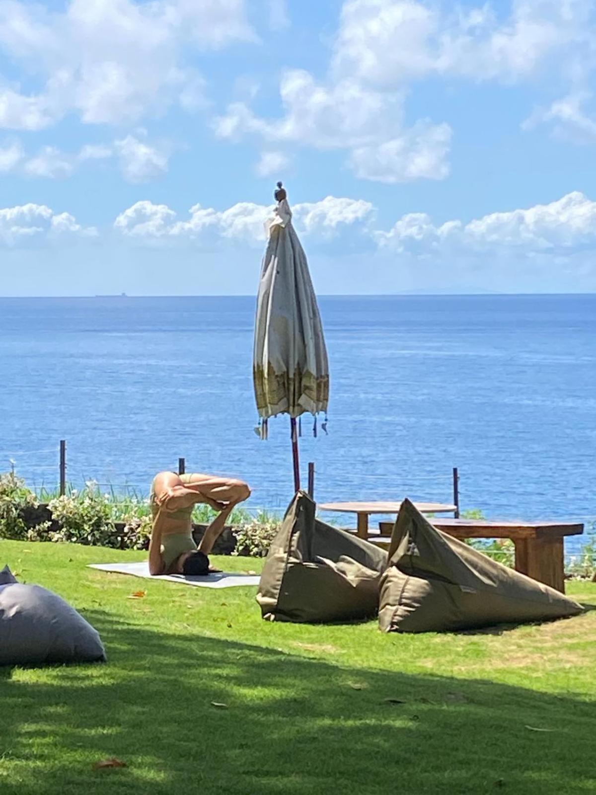 ホテル Bali Cliff Glamping Seraya エクステリア 写真